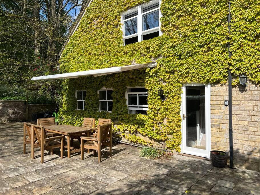 Cotswold Dog-Friendly Holiday Home สเตราด์ ภายนอก รูปภาพ